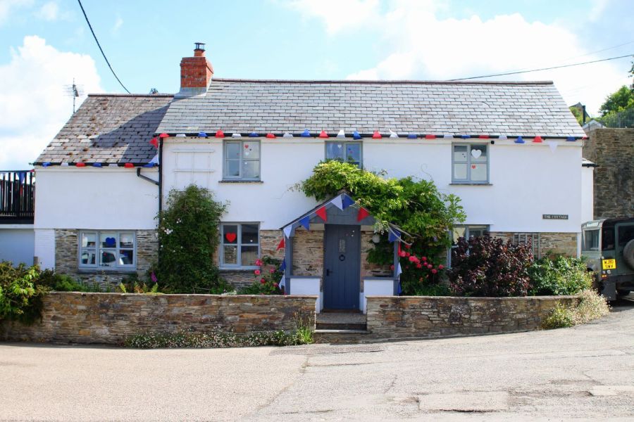 Photo Gallery Lerryn